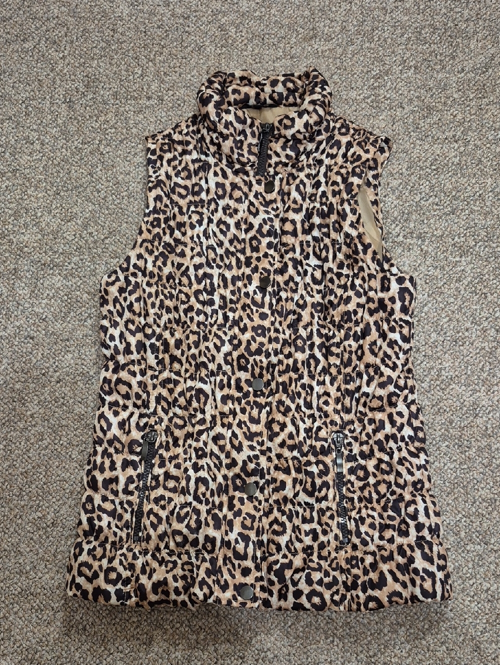 Jessica Leopard Print Quilted Vest in Tan and Black Size 6